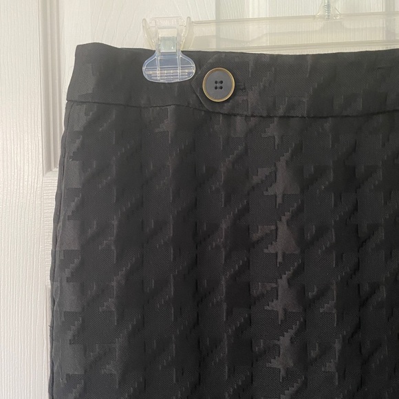 Ann Taylor Loft Black Skirt - Picture 3 of 5